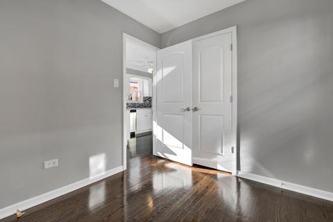 9352 S Yates Blvd, Chicago, IL 60617 photo 16