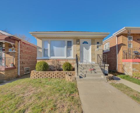 9352 S Yates Blvd, Chicago, IL 60617 photo 1