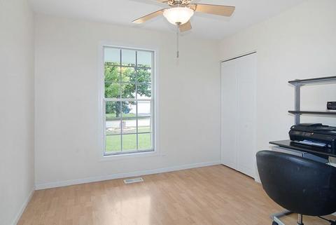 3105 Eugene Ln, Aurora, IL 60504 photo 8
