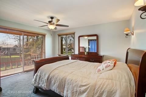4 N220 Maple Ave, Addison, IL 60101 photo 17