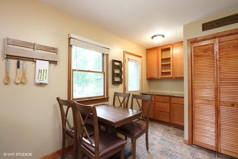 3701 Maple Ave, Mchenry, IL 60050 photo 9