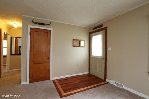 3701 Maple Ave, Mchenry, IL 60050 photo 3