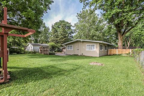 80 Circle Dr E, Montgomery, IL 60538 photo 8