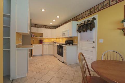 80 Circle Dr E, Montgomery, IL 60538 photo 18