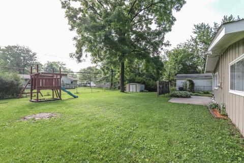 80 Circle Dr E, Montgomery, IL 60538 photo 7