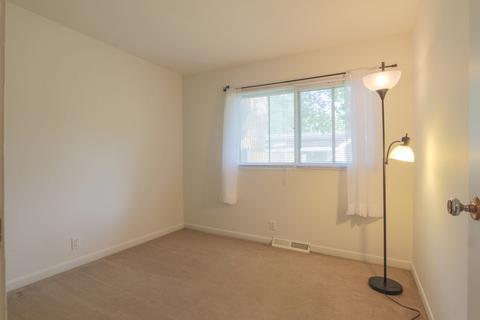 80 Circle Dr E, Montgomery, IL 60538 photo 23