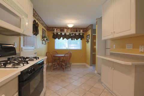 80 Circle Dr E, Montgomery, IL 60538 photo 21
