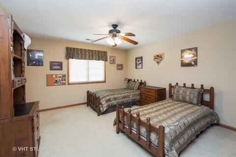 270 E May St, Elmhurst, IL 60126 photo 20