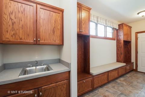 270 E May St, Elmhurst, IL 60126 photo 14