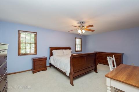 270 E May St, Elmhurst, IL 60126 photo 17