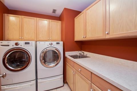 270 E May St, Elmhurst, IL 60126 photo 22
