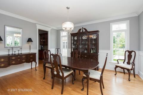 270 E May St, Elmhurst, IL 60126 photo 4