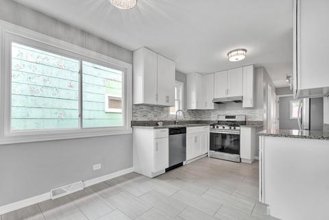 216 E 107th St, Chicago, IL 60628 photo 6