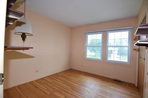 1127 Hermitage Cir, Hoffman Estates, IL 60169 photo 13