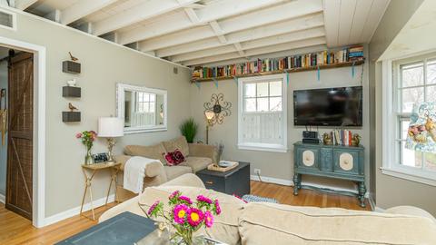 1004 Glencoe St, Wheaton, IL 60187 photo 4
