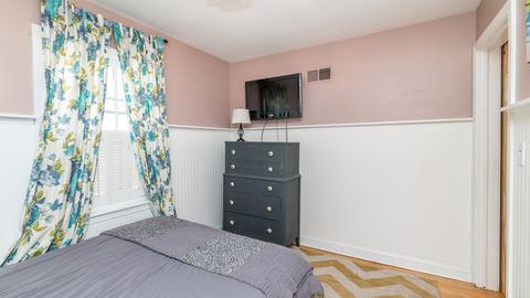 1004 Glencoe St, Wheaton, IL 60187 photo 17