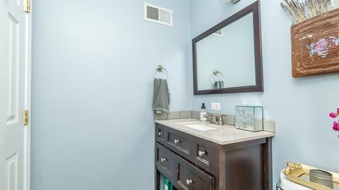 1004 Glencoe St, Wheaton, IL 60187 photo 18