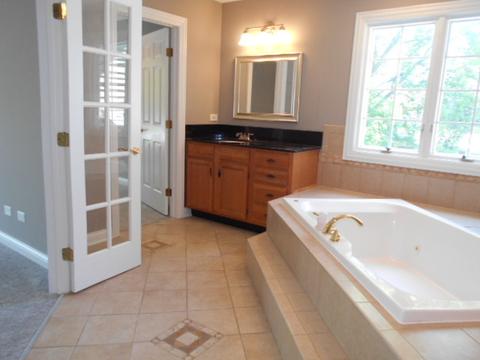 1045 Hudson Ct, Bartlett, IL 60103 photo 24