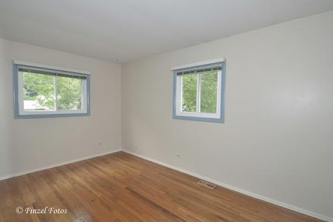 1820 Ashley Rd, Hoffman Estates, IL 60169 photo 12