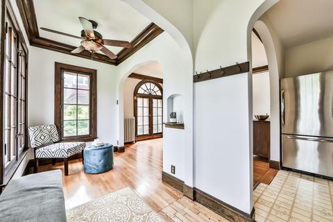 359 Bartram Rd, Riverside, IL 60546 photo 8