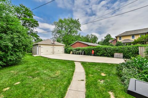 359 Bartram Rd, Riverside, IL 60546 photo 20