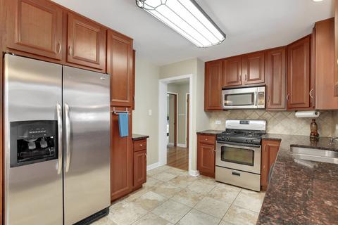 104 N Elroy Ave, Bartlett, IL 60103 photo 9