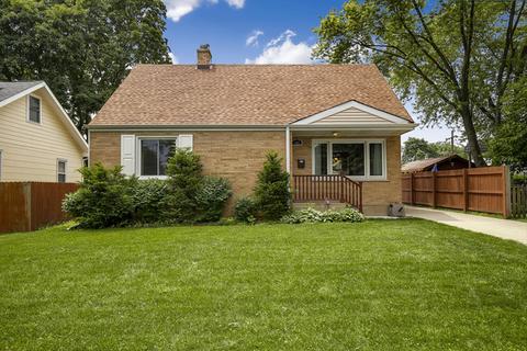 104 N Elroy Ave, Bartlett, IL 60103 photo 2