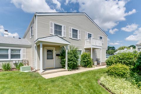 321 Donna Ct #C, Bartlett, IL 60103 photo 1