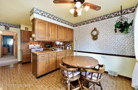 2236 Erika Dr, Broadview, IL 60155 photo 6