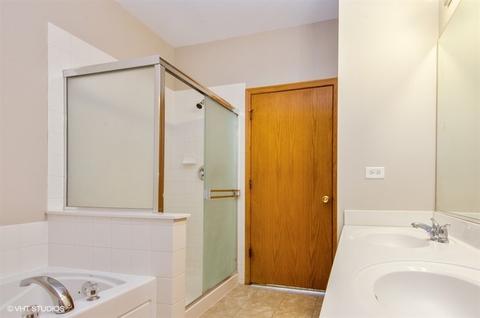 1541 Matthew Dr, Algonquin, IL 60102 photo 7
