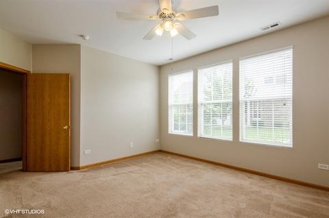 1541 Matthew Dr, Algonquin, IL 60102 photo 6