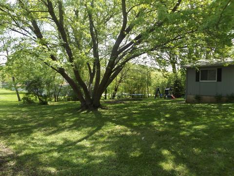 813 Althoff Dr, Mchenry, IL 60051 photo 3