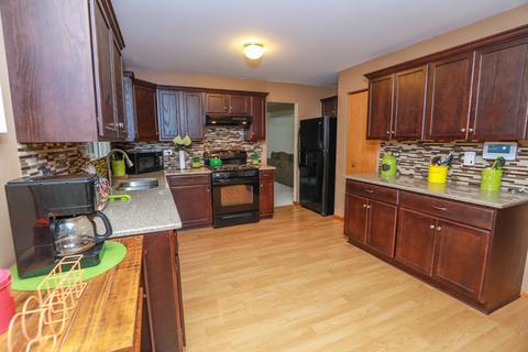 5410 Dale Dr, Plainfield, IL 60586 photo 13