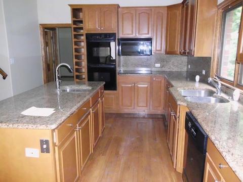 20850 Brookside Blvd, Olympia Fields, IL 60461 photo 3