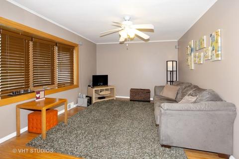 111 E 6th St, Lockport, IL 60441 photo 2