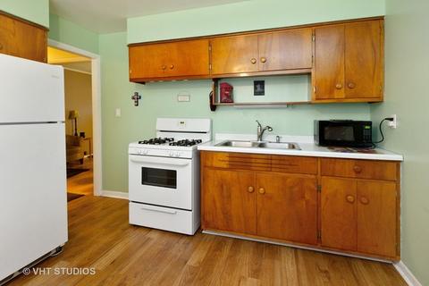111 E 6th St, Lockport, IL 60441 photo 4