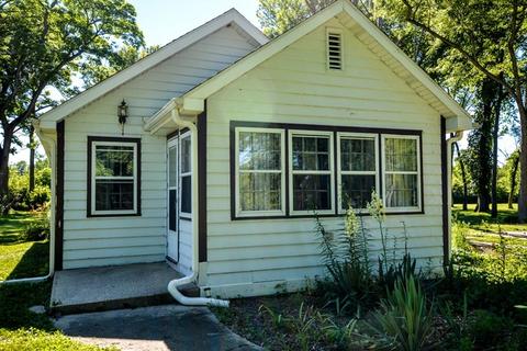 3201 S Wright Rd, Mchenry, IL 60050 photo 2