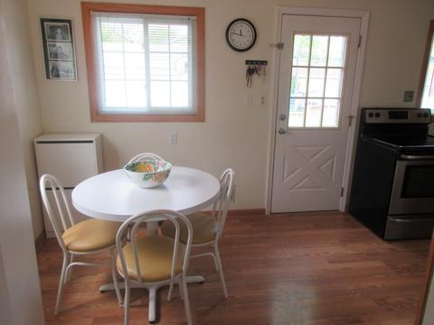 110 N Pine St, Mount Prospect, IL 60056 photo 5
