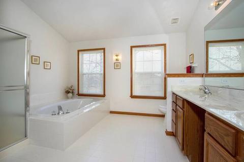 1529 Old Forge Rd, Bartlett, IL 60103 photo 28