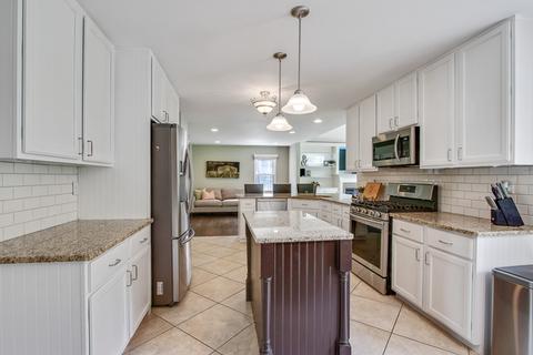 2880 Weld Rd, Elgin, IL 60124 photo 11