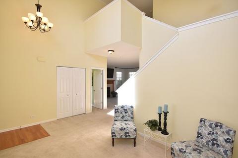 256 Longview Dr, Elgin, IL 60124 photo 7