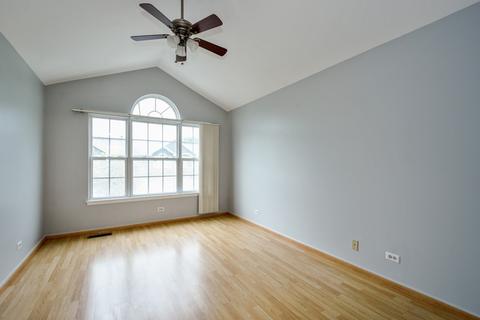 5453 Mayflower Ct, Rolling Meadows, IL 60008 photo 7