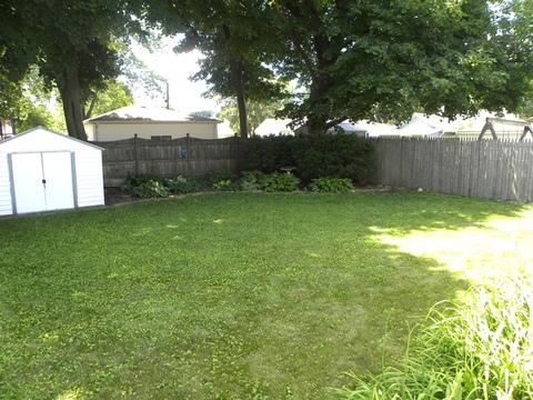 1259 Carr St, Elgin, IL 60123 photo 21
