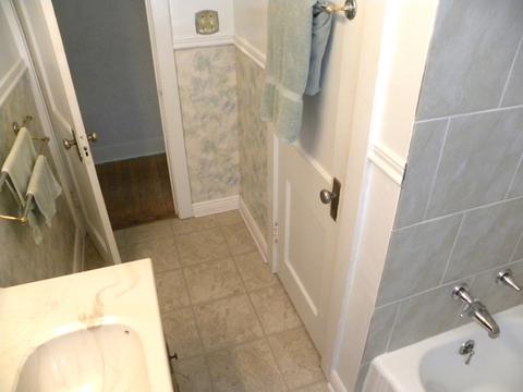 1259 Carr St, Elgin, IL 60123 photo 13