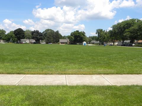 1259 Carr St, Elgin, IL 60123 photo 24