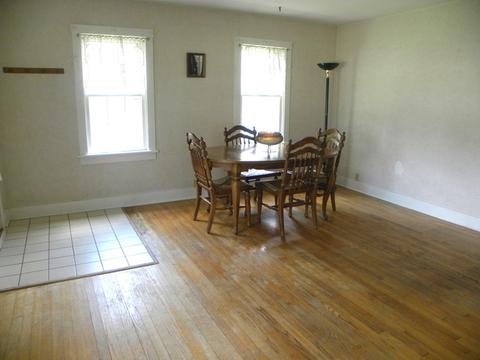 1259 Carr St, Elgin, IL 60123 photo 4