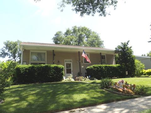 1129 Valley Stream Dr, Wheeling, IL 60090 photo 1
