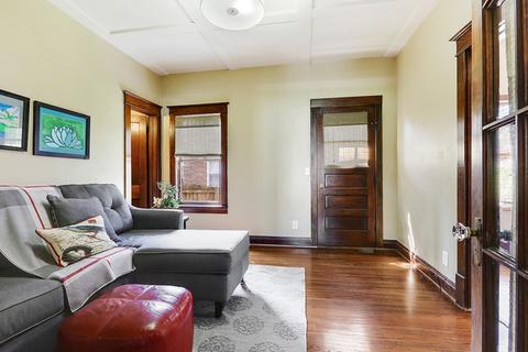 322 E 14th St, Lockport, IL 60441 photo 10
