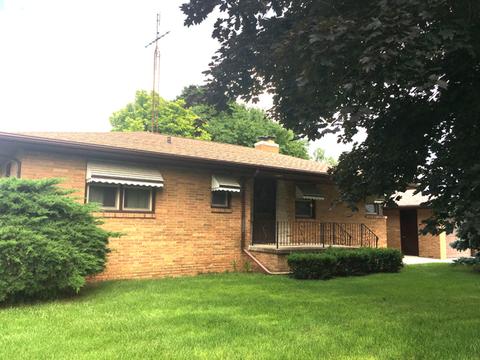 218 S 6th St, Standard, IL 61363 photo 1