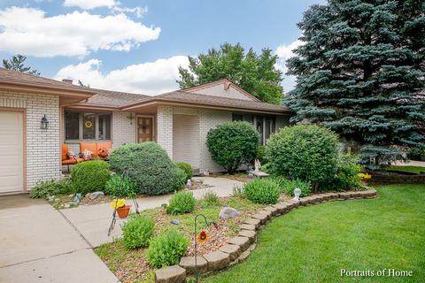 855 Brewster Ln, Bartlett, IL 60103 photo 3